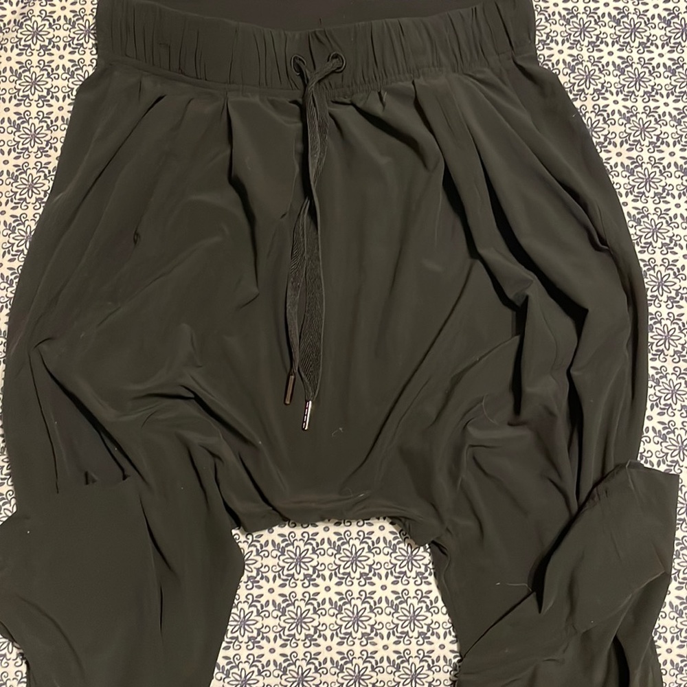 MC Hammer lululemon pants